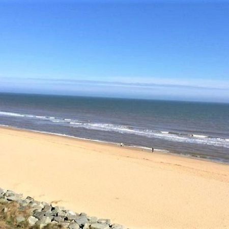 Relaxing Chalet On Popular California Sands Short Stroll To Beach, Nr Norfolk Broads & Great Yarmouth Scratby Kültér fotó